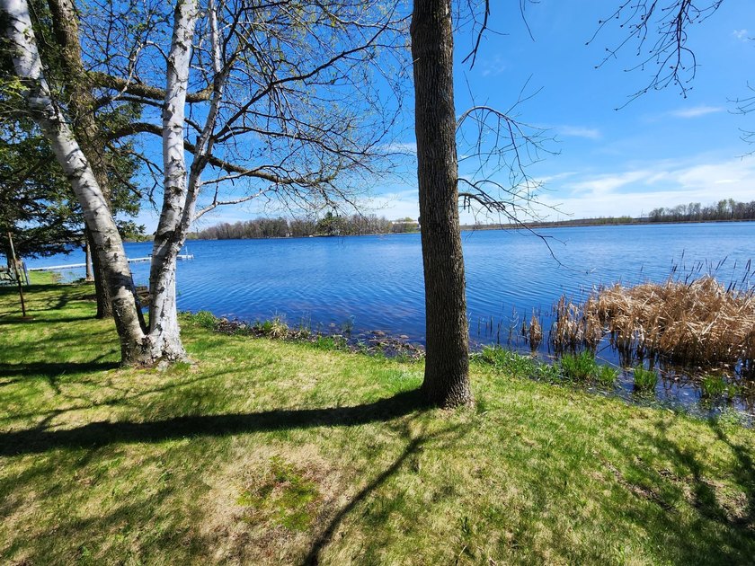 Come and enjoy the lake life and this fabulous opportunity to - photo 19