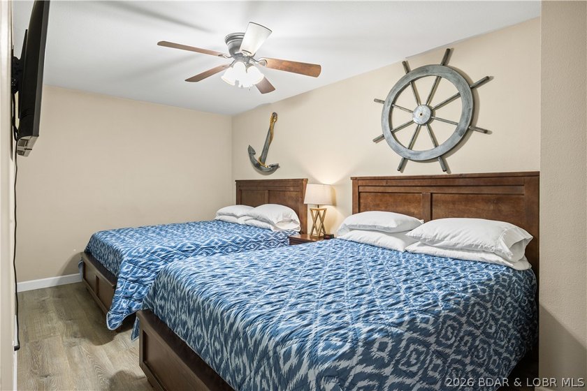 The perfect blend of luxury &amp; income potential in the heart of - photo 15