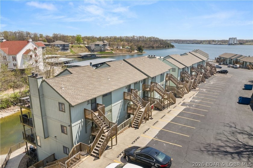 The perfect blend of luxury &amp; income potential in the heart of - photo 30