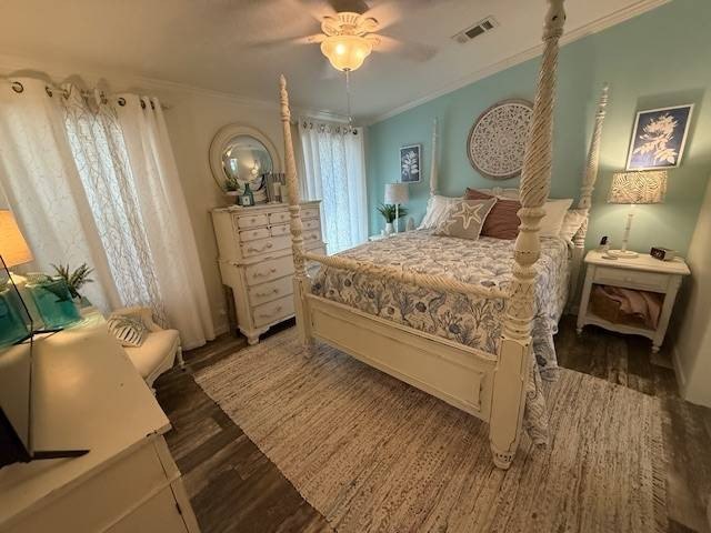 Welcome to this beautifully maintained, turn-key home in highly - photo 32