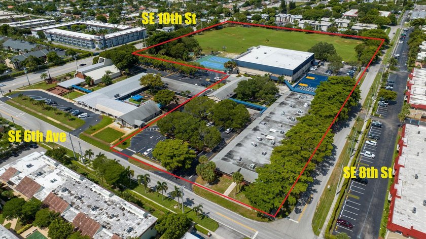 Extremely Rare Opportunity to purchase a +/- 10-acre High School - photo 3