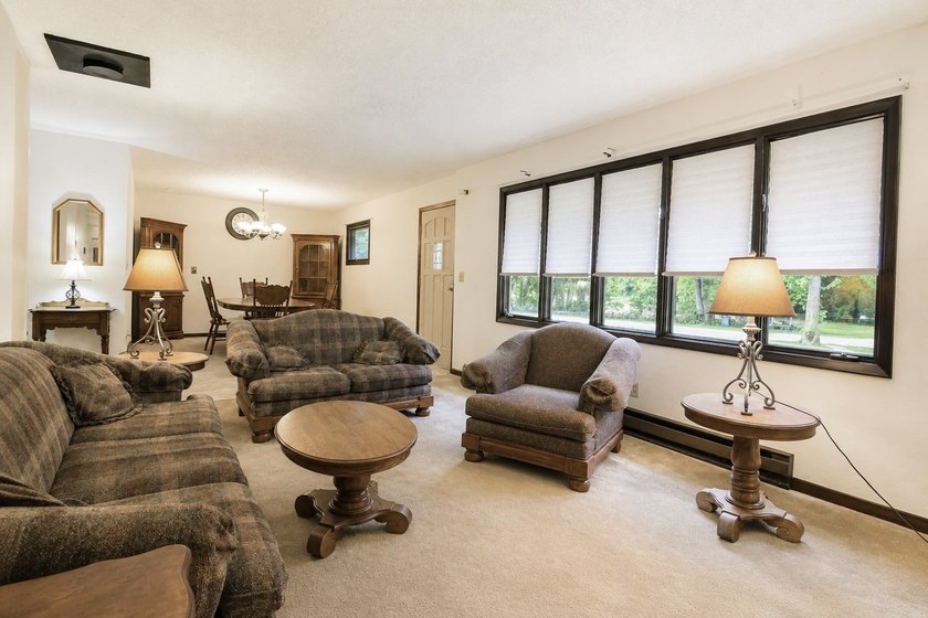 Enjoy stunning Rock River views from this well-maintained - photo 6