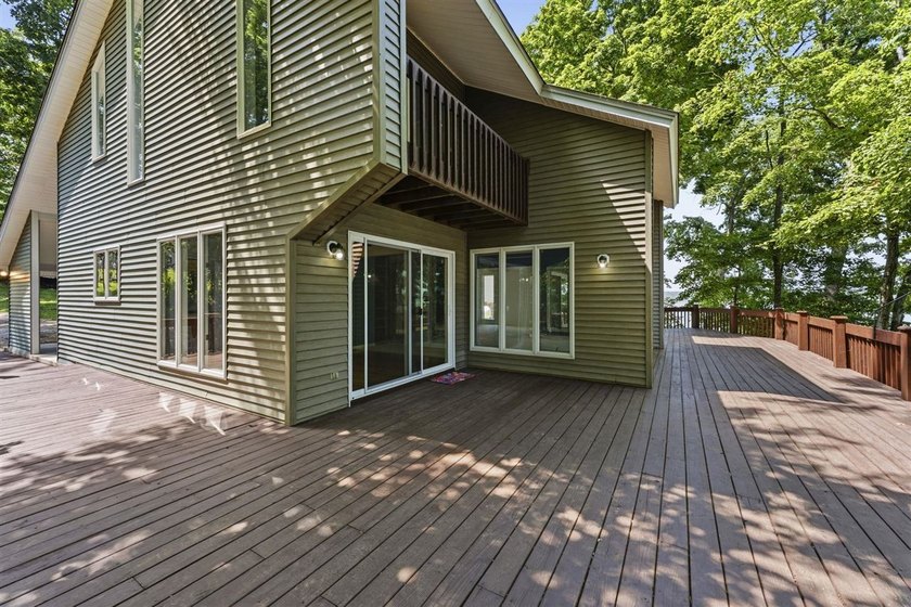 Welcome to your own waterfront retreat on beautiful Barren River - photo 7