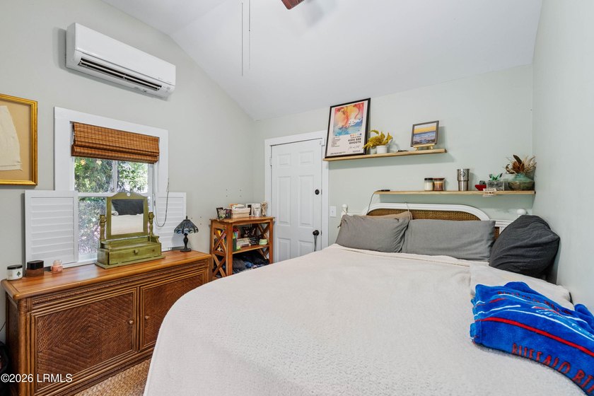 Anchored by a magnificent 400 year old live oak at the front of - photo 48
