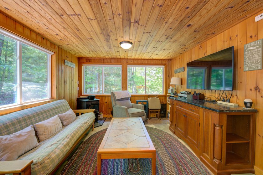 This stunning open concept home is designed for both relaxation - photo 7