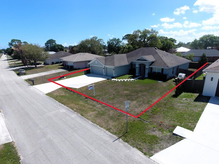 BETTER THAN NEW CONSTRUCTION 2018 CBS - with SOLAR panels PAID - photo 5