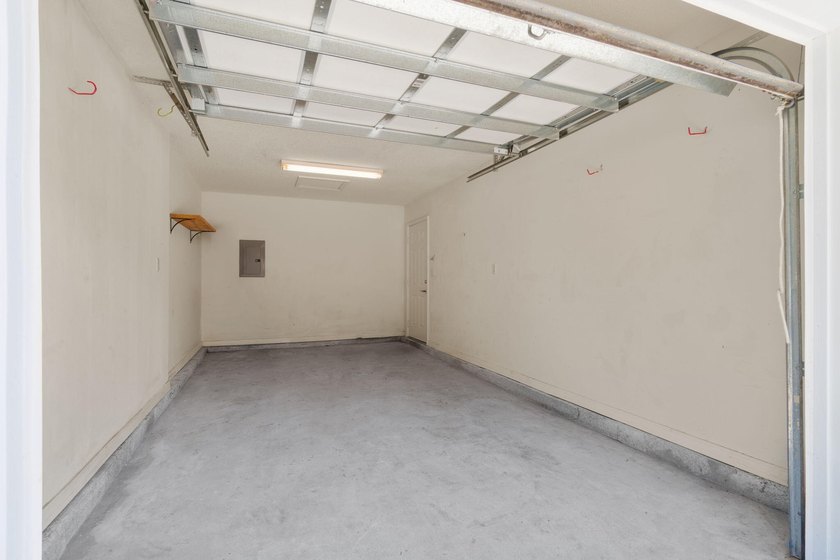 Move-in ready and ideally located, this beautifully maintained - photo 34