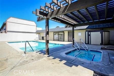 This 2-story condo offers comfortable living in the gated Coral - photo 21