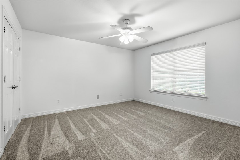 Welcome to 3536 Bay Ridge Drive - a beautifully updated - photo 22