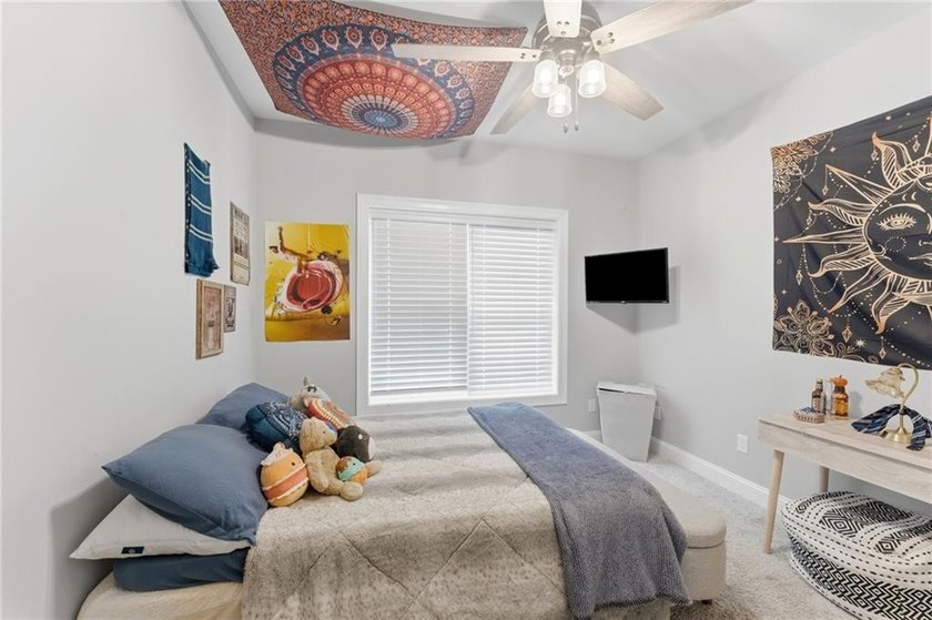 Welcome to the absolutely beautiful one-level living home in one - photo 26