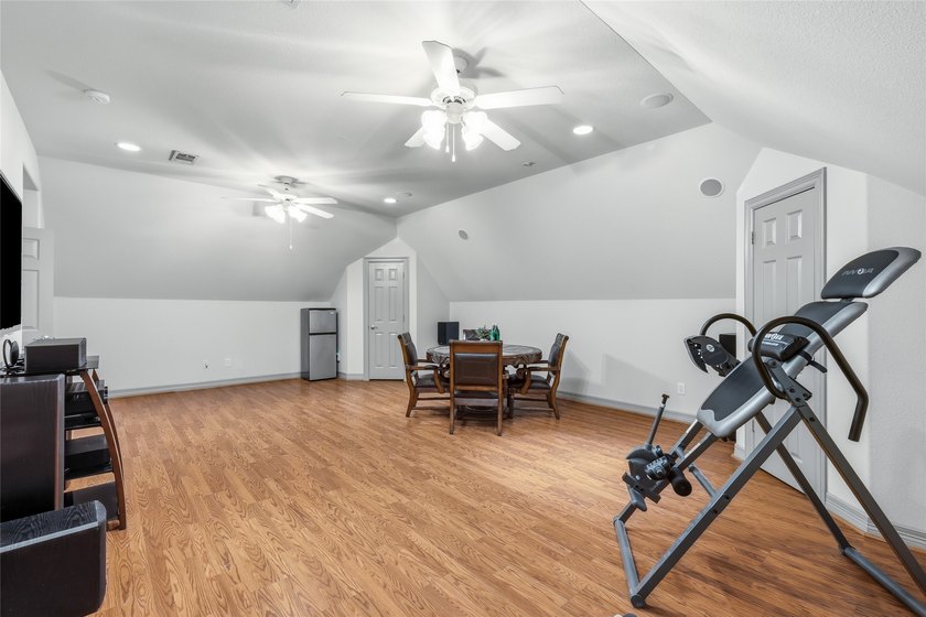 Welcome to 3536 Bay Ridge Drive - a beautifully updated - photo 28