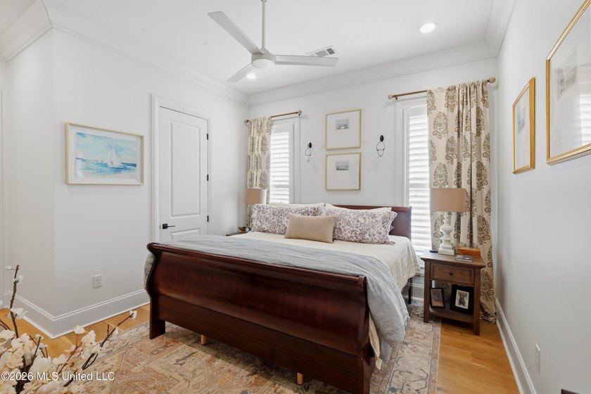 Professional pictures coming soon. Experience exceptional - photo 37