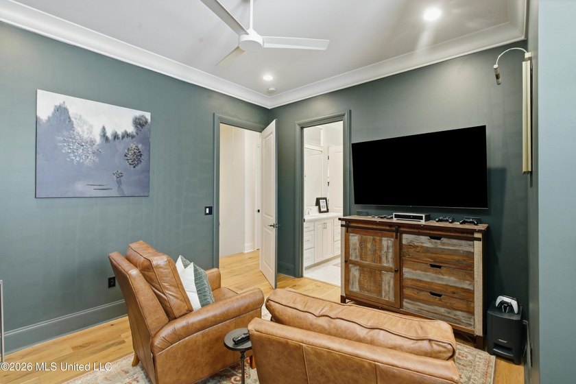 Professional pictures coming soon. Experience exceptional - photo 43