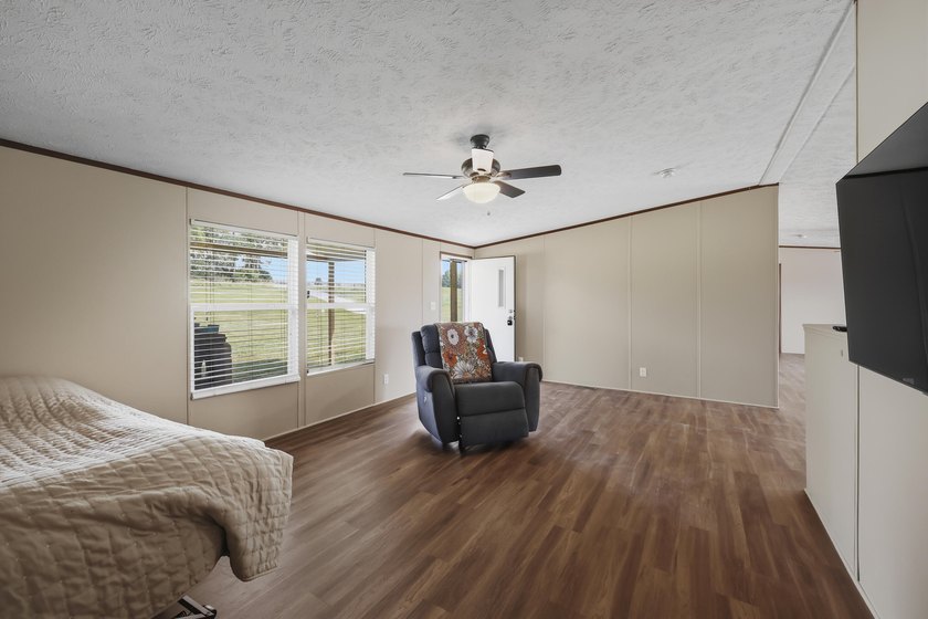 Discover the perfect blend of privacy, functionality, and - photo 21