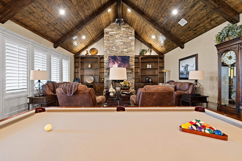 Exceptional custom-built 3-bedroom, 2 1/2 bath home designed - photo 8
