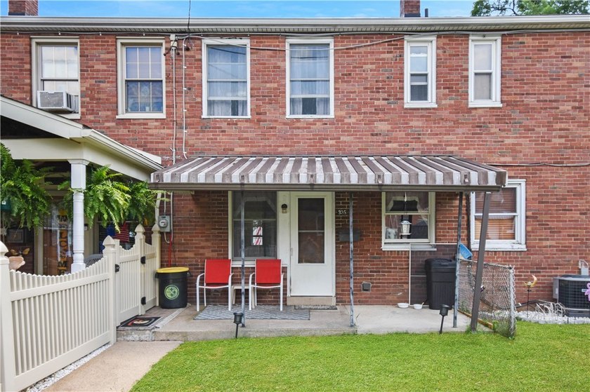 This quaint unit is ready for someone to call it home again - photo 2