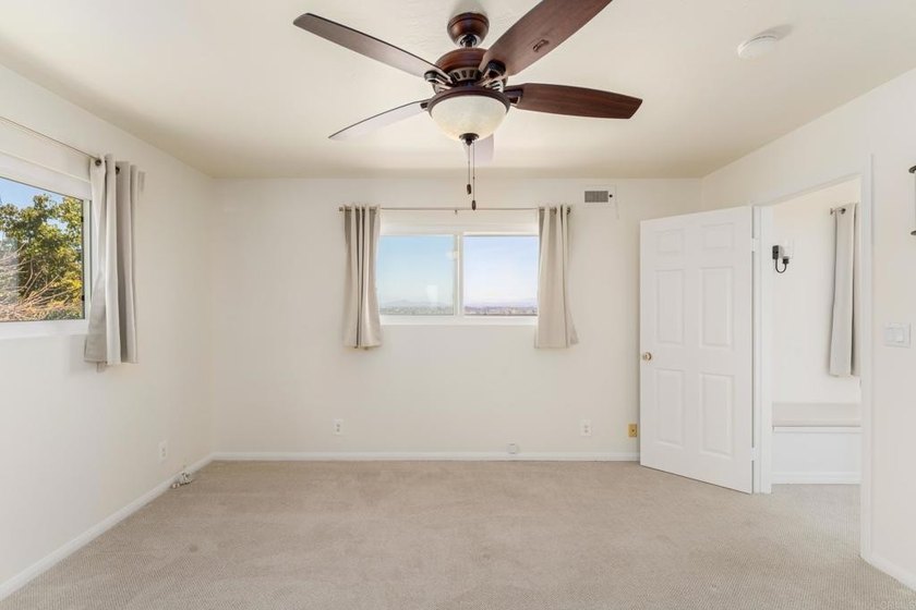 5736 Soledad Mountain Rd - photo 26