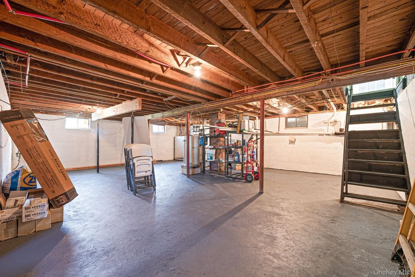 Check out this 3-bedroom ranch in East Patchogue. Home features - photo 30