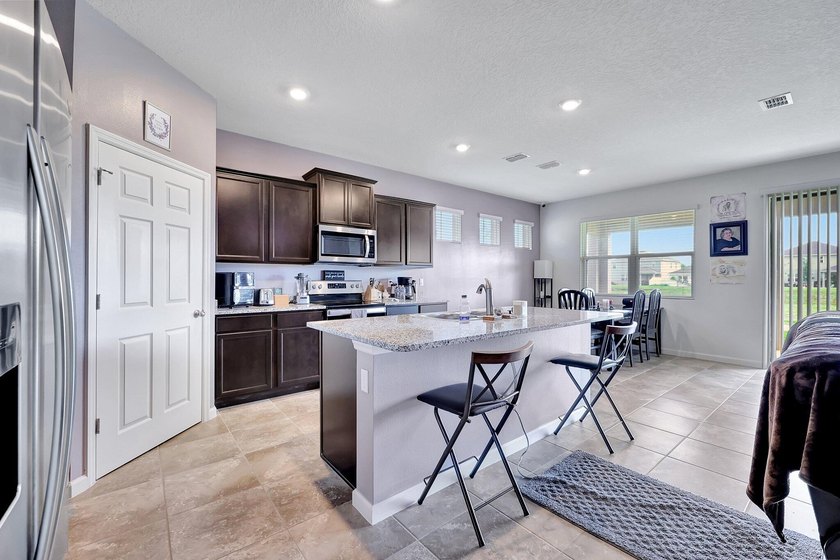 ANOTHER PRICE IMPROVEMENT!! SELLER WANTS OFFERS!! DON'T MISS - photo 8