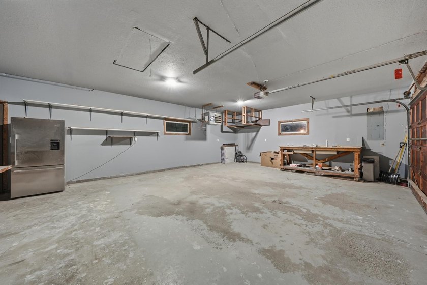 Escape to your own private retreat on 7.84 breathtaking wooded - photo 44