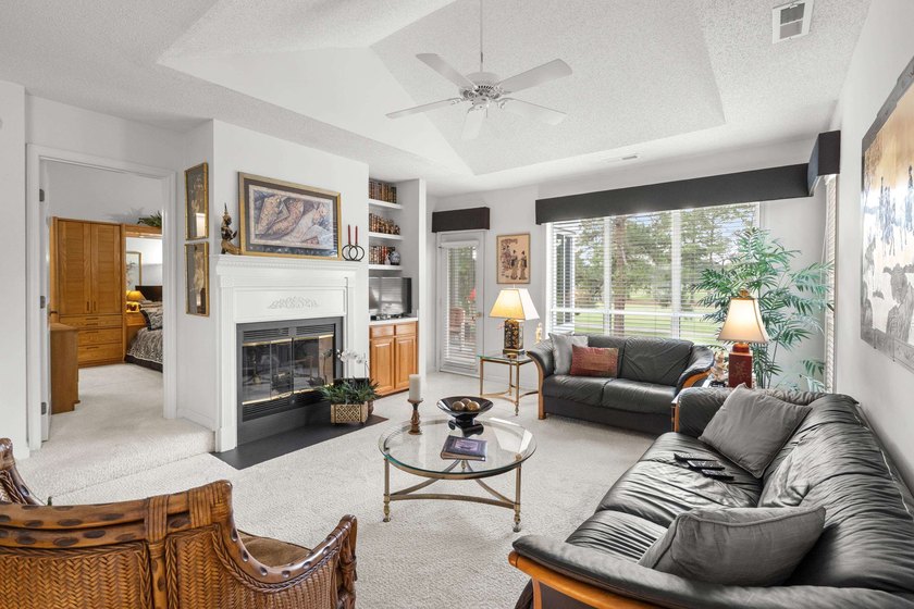 Welcome to this bright and inviting 2 bedroom, 2 bath - photo 11