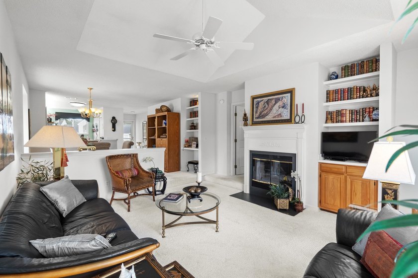 Welcome to this bright and inviting 2 bedroom, 2 bath - photo 12