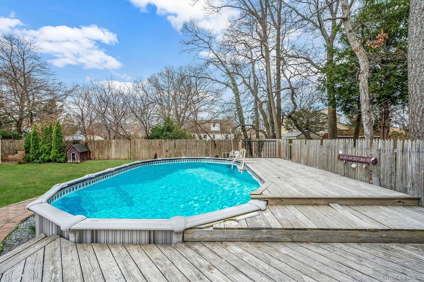 Beautiful ranch home style perfect for enjoying the summer this - photo 13