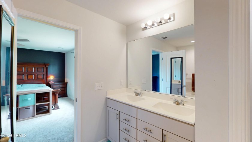 Thoughtfully upgraded throughout, this 4 bedroom, 2.5 bath - photo 44