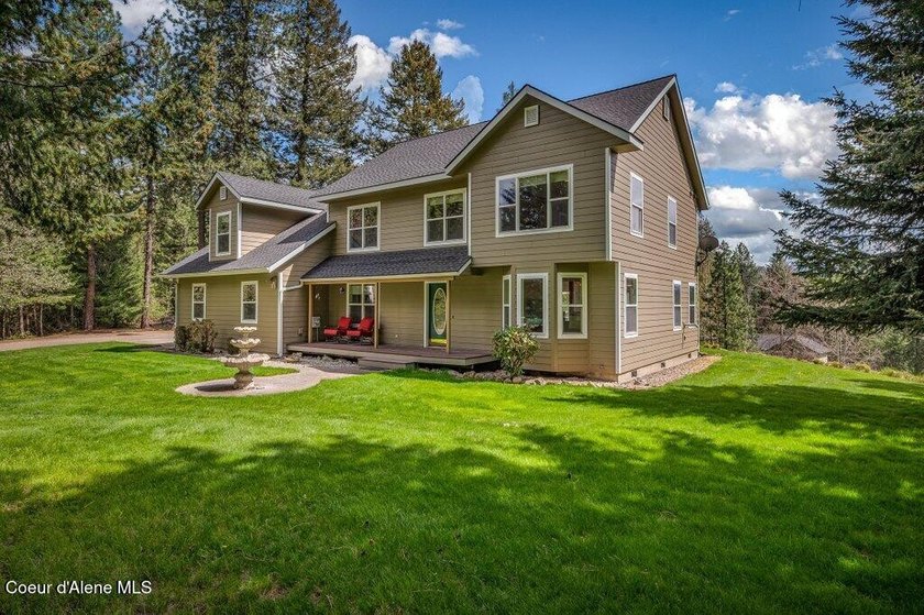 Welcome to your private North Idaho retreat--where space - photo 9
