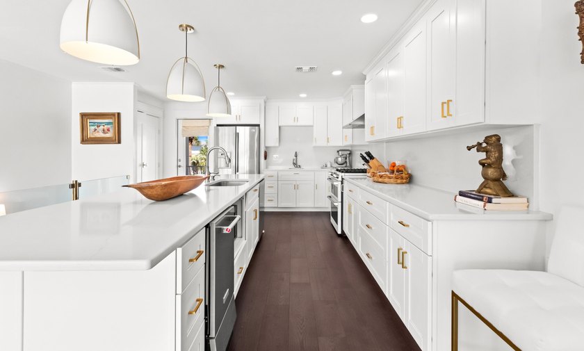 ***Under contract with a 72-hour kick-out clause*** Located in - photo 11