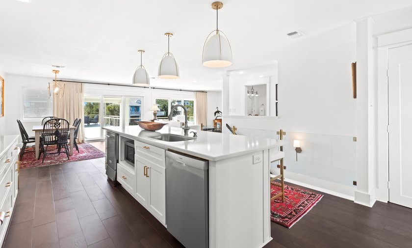 ***Under contract with a 72-hour kick-out clause*** Located in - photo 15