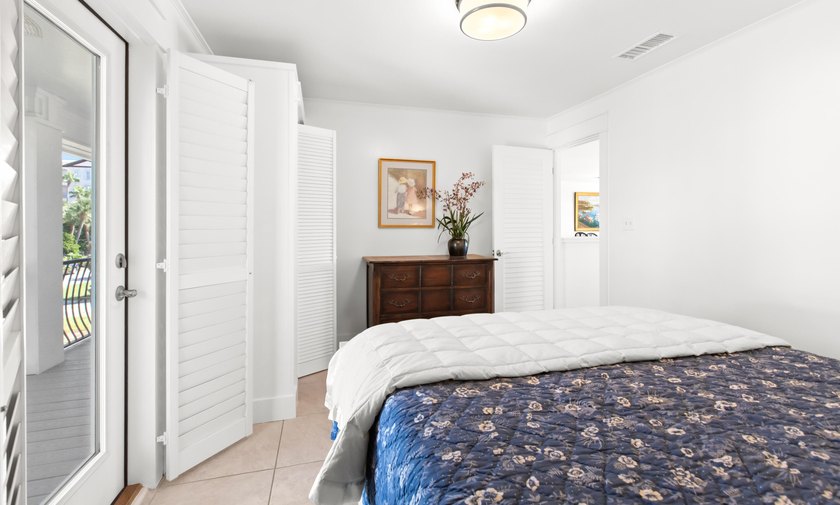 ***Under contract with a 72-hour kick-out clause*** Located in - photo 29