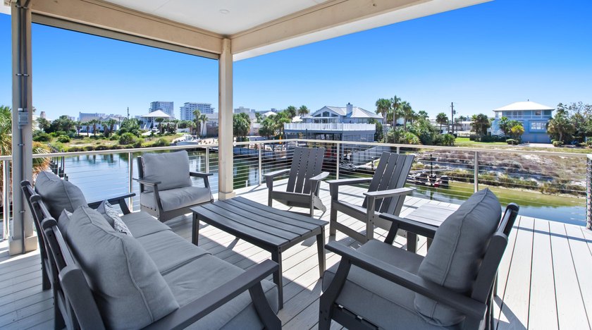 ***Under contract with a 72-hour kick-out clause*** Located in - photo 49