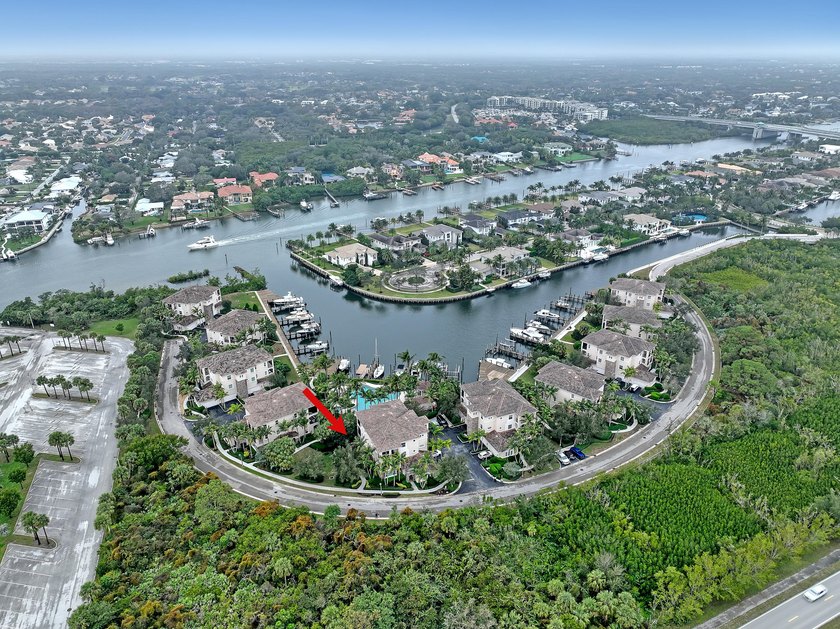 Boating community, deeded dock for up to a 65 ft boat , 24K lift - photo 48
