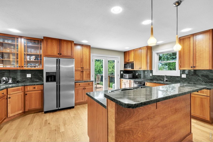 This fabulous Gunbarrel Ranch Home is located in the South - photo 8