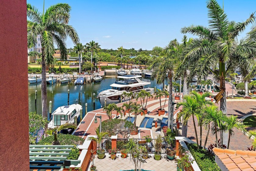 Experience luxury waterfront living at Jupiter Yacht Club, one - photo 12