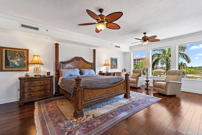 Experience luxury waterfront living at Jupiter Yacht Club, one - photo 19