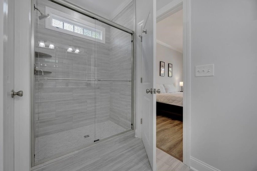 This is the kind of property that makes short-term rental - photo 33