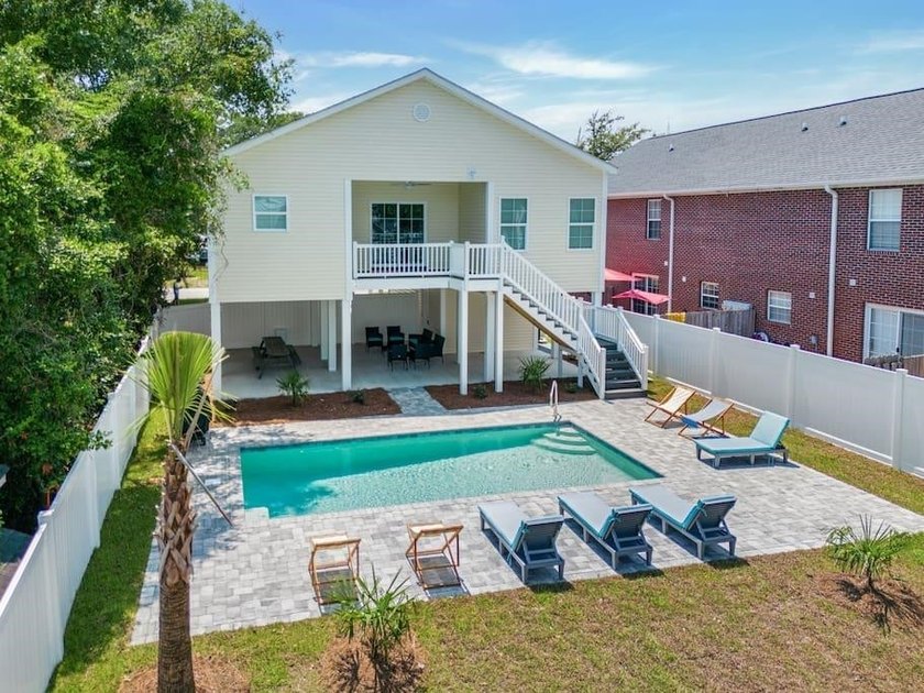 This is the kind of property that makes short-term rental - photo 37
