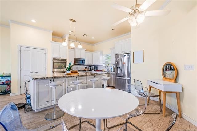 LAKEFRONT HOME + PRIVATE SANDY BEACH! Welcome to your dream - photo 15
