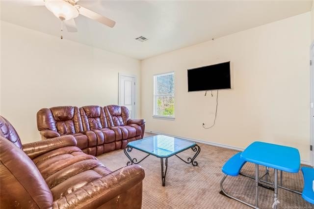 LAKEFRONT HOME + PRIVATE SANDY BEACH! Welcome to your dream - photo 31