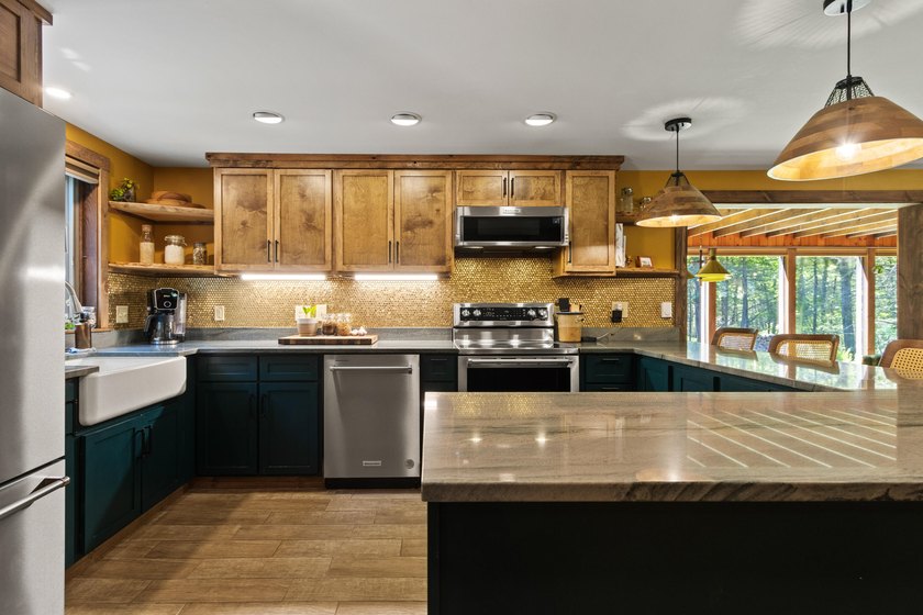 Luxury, Serenity, and Versatility Near Highland Lake Immerse - photo 4