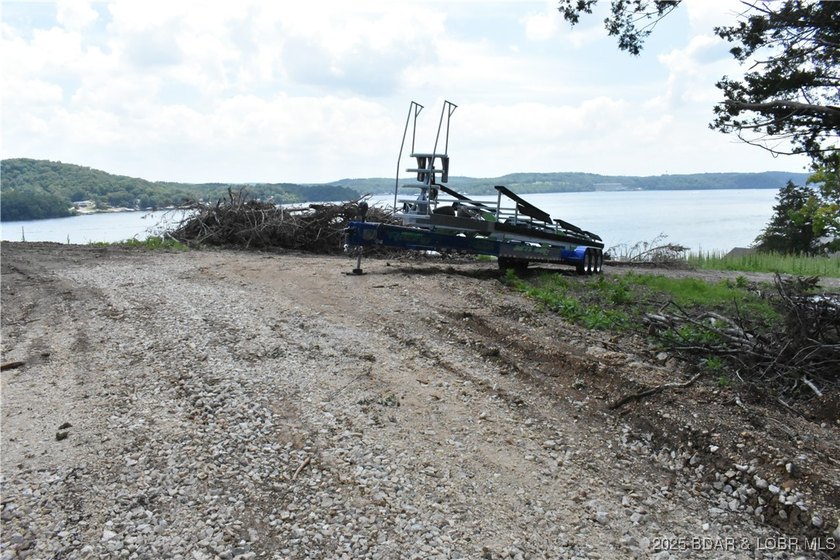 Once in a lifetime property cleared and ready for you to build - photo 21