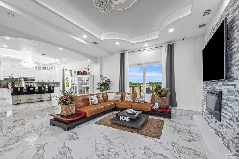 BACK ON THE MARKET - EVEN BETTER THAN BEFORE! Coastal living at - photo 8
