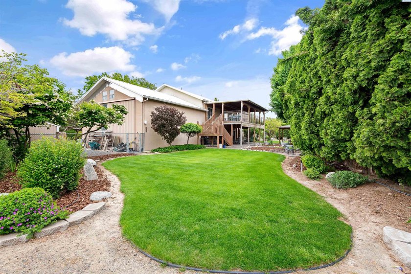 MLS# 276423 Motivated Seller! This is a MUST SEE property. Fall - photo 43