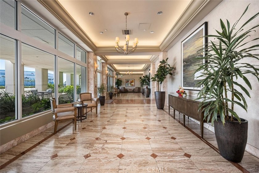 It's not too often that a downtown condo offers the satiating - photo 31
