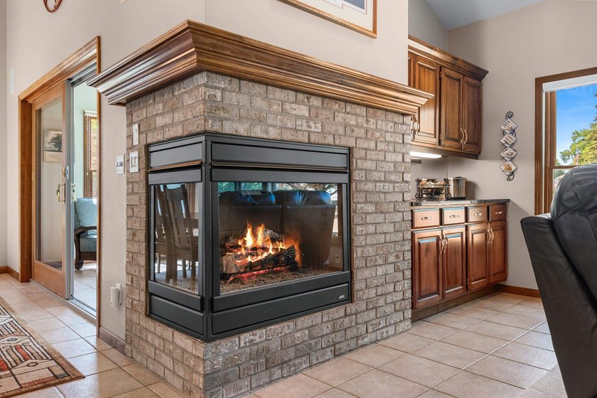 Condo MLS 50326421. Condo living at its best! Experience - photo 32