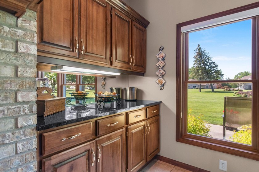 Condo MLS 50326421. Condo living at its best! Experience - photo 33