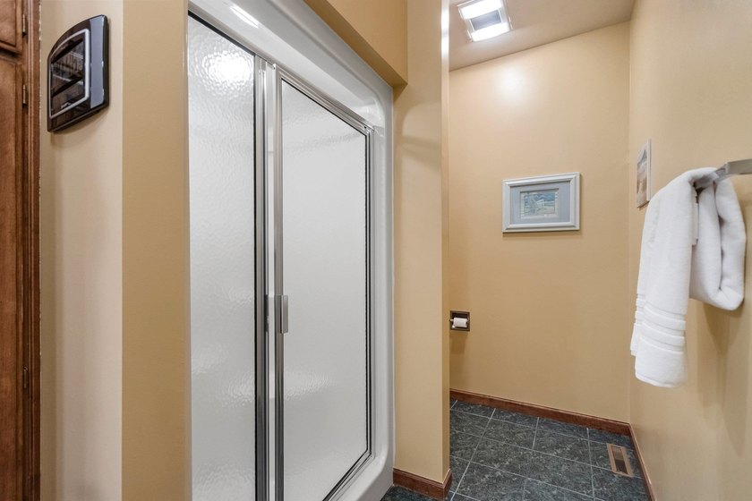 Condo MLS 50326421. Condo living at its best! Experience - photo 43