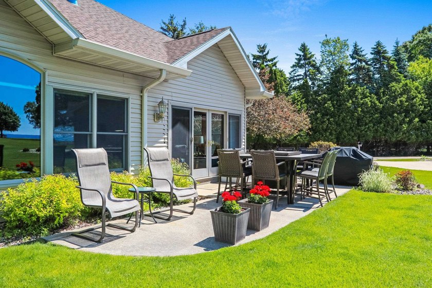 Condo MLS 50326421. Condo living at its best! Experience - photo 58